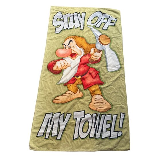 VTG Disney Parks Grumpy "Stay Off My Towel!" Bath Towel Resort Made In Brazil - Picture 1 of 8